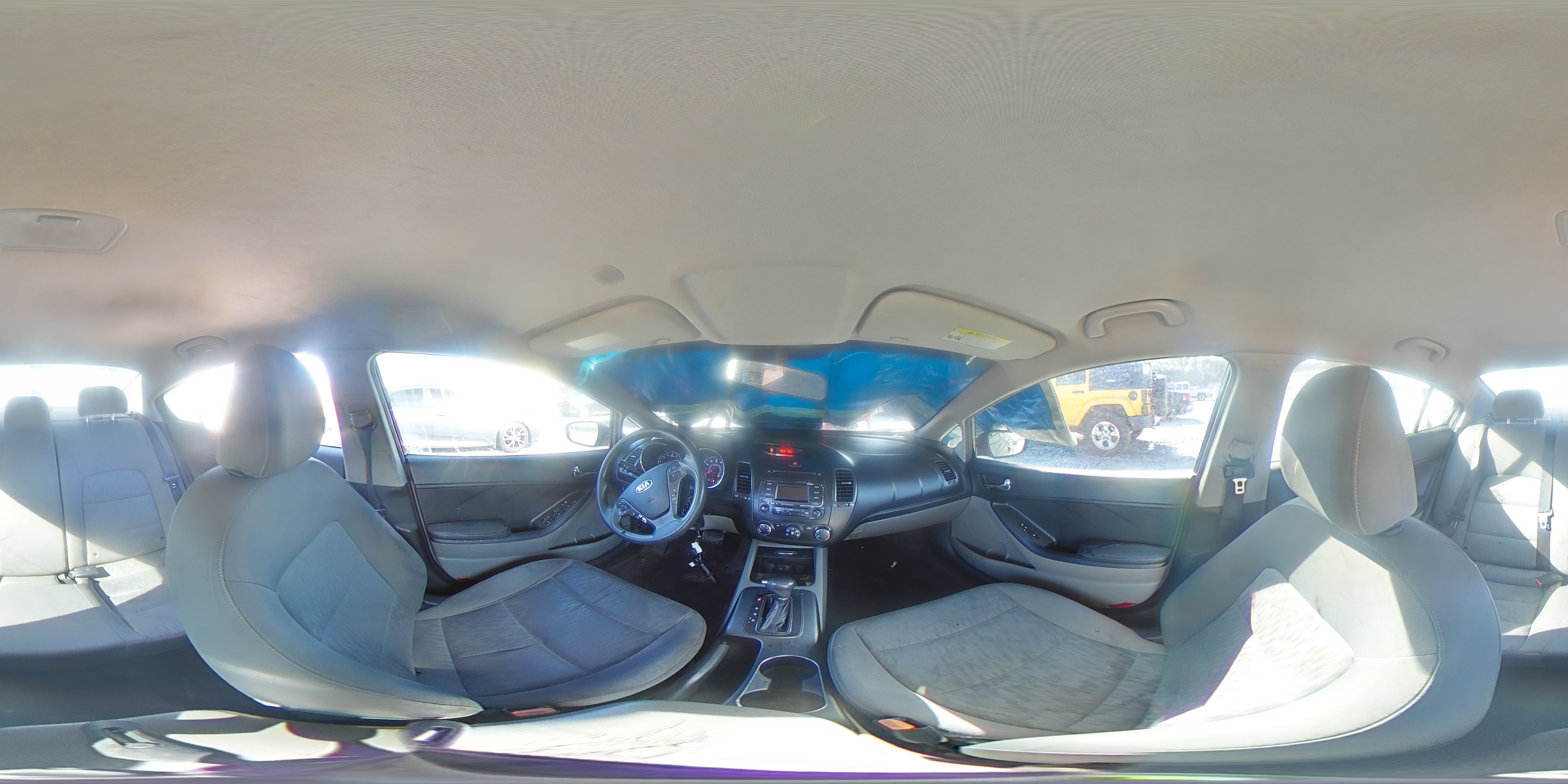 2015 Kia Forte - Image 14