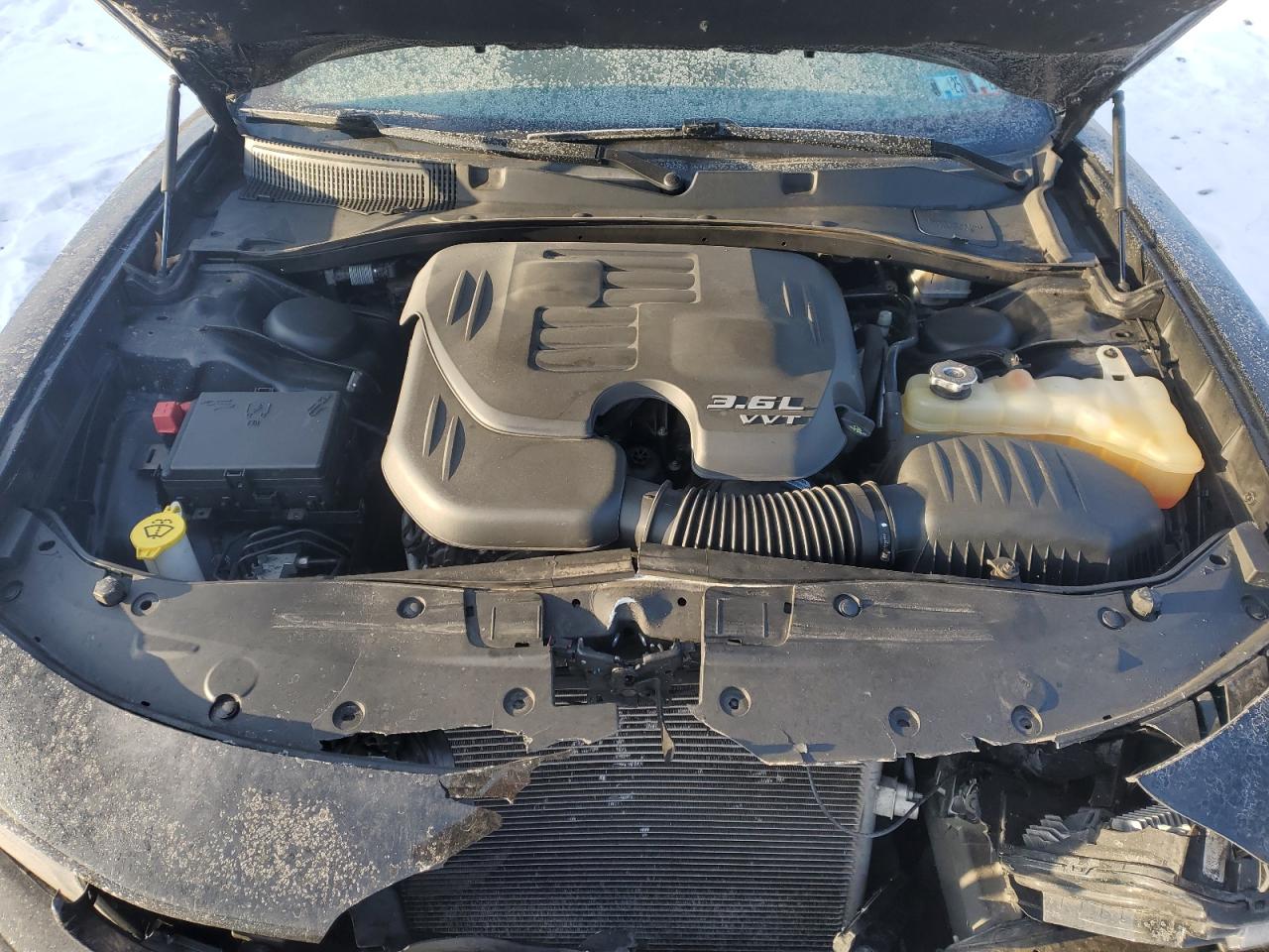 2018 Dodge Charger - Image 11