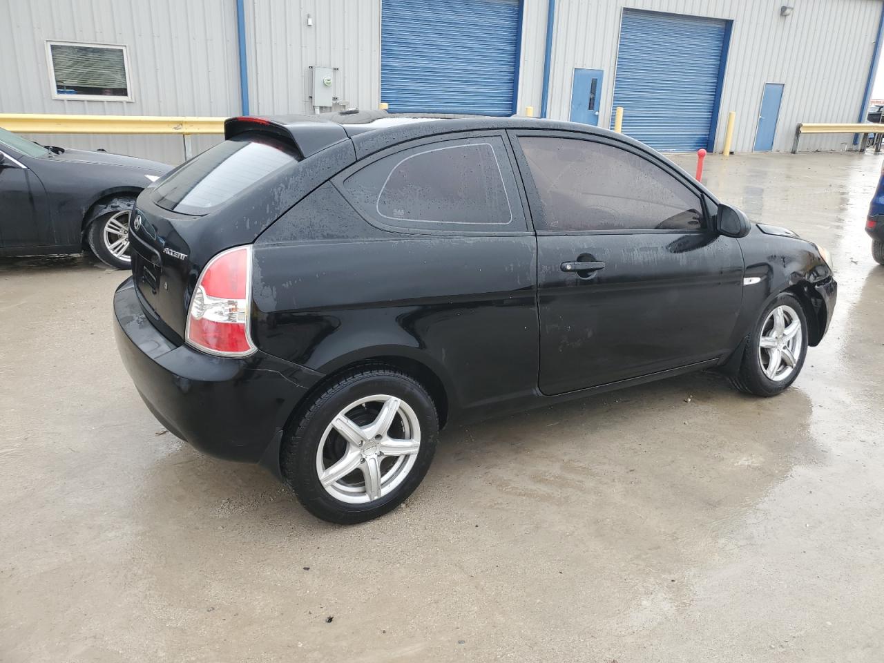 2009 Hyundai Accent - Image 3