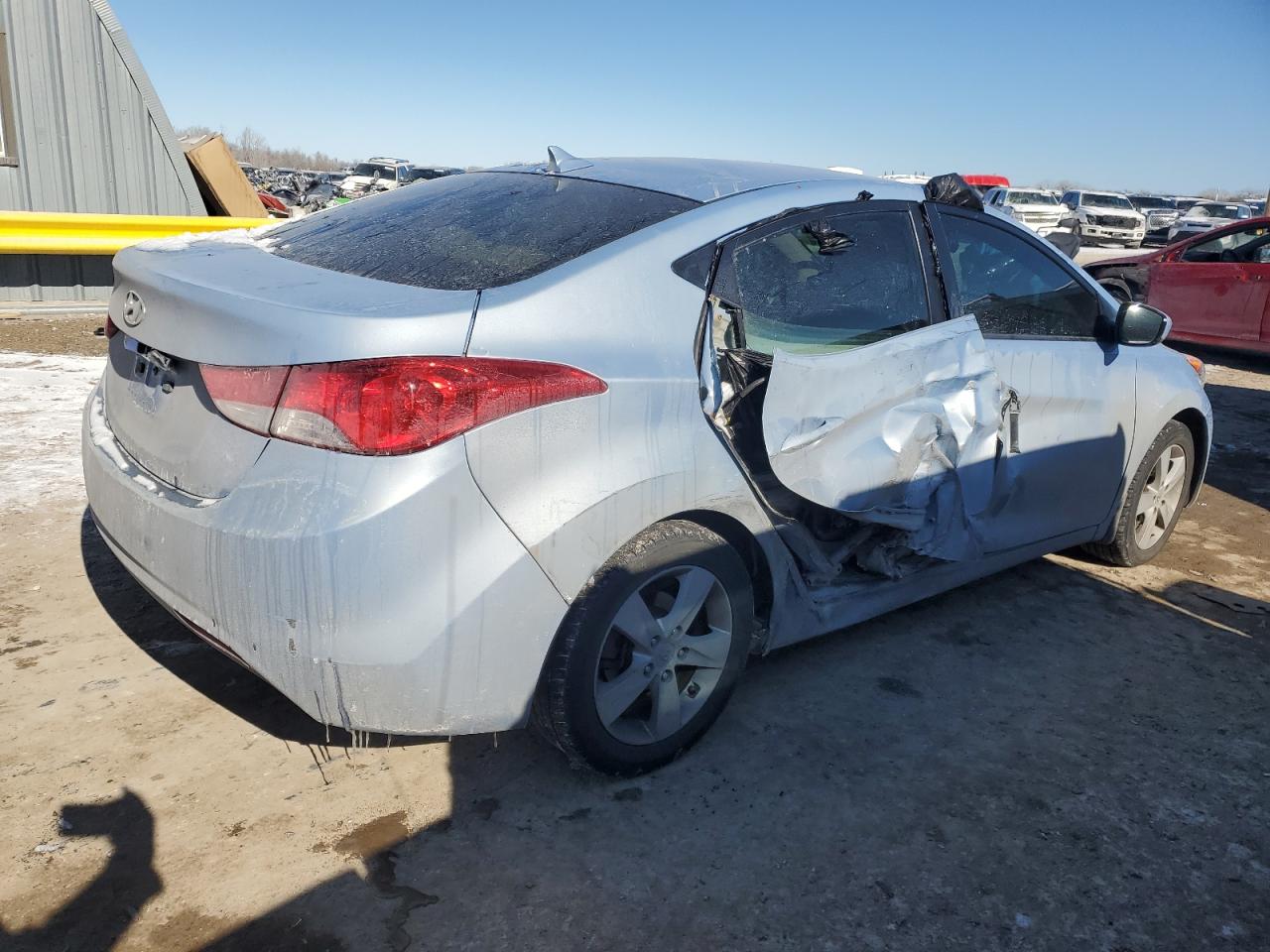 2013 Hyundai Elantra - Image 3