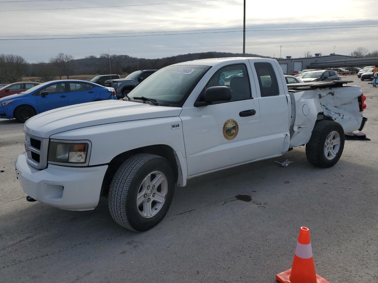 2010 Dodge Dakota - Image 1