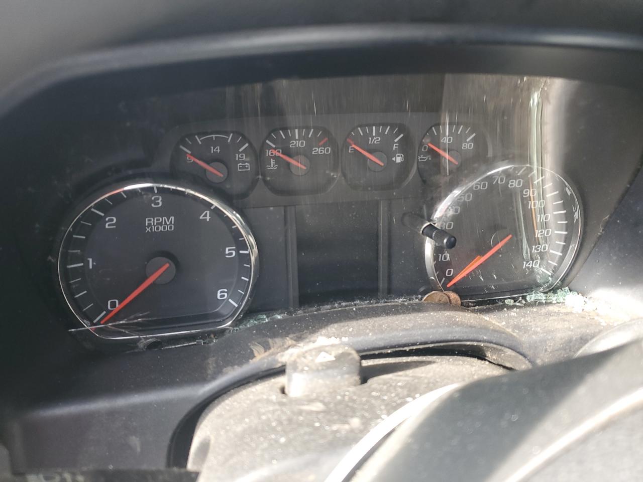 2015 Chevrolet Silverado C2500 Heavy Duty VIN: 1GB0CUEG5FZ120826 Lot: 43538175