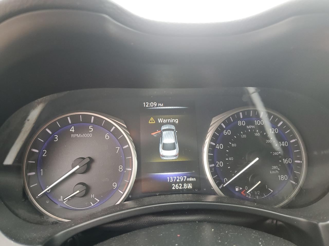 2014 Infiniti Q50 - Image 9