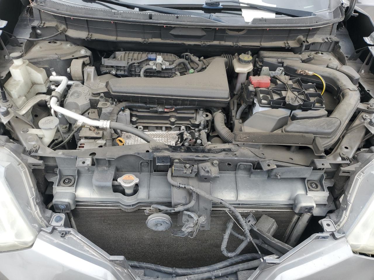 2015 Nissan Rogue - Image 13