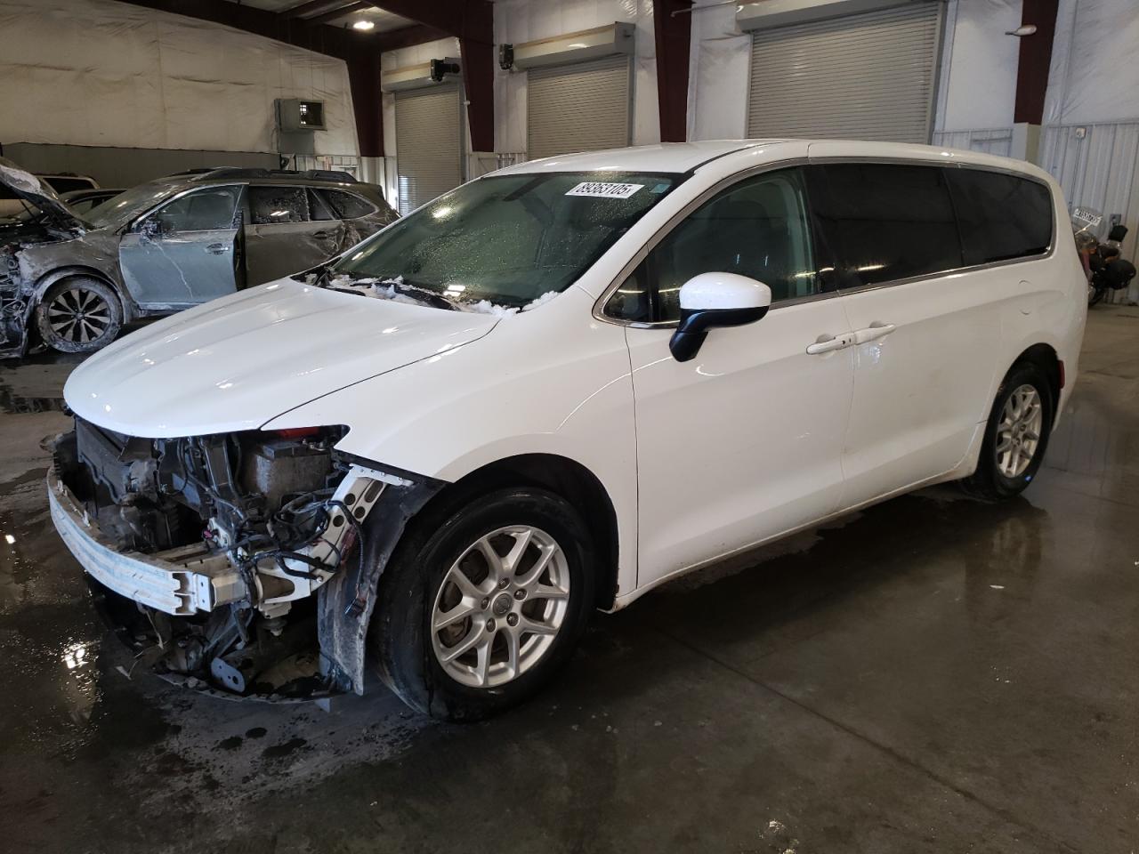 2018 Chrysler Pacifica - Image 1
