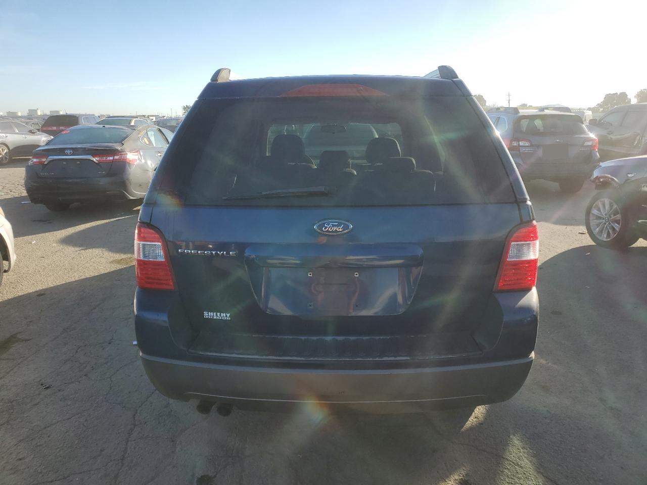 2006 Ford Freestyle - Image 6