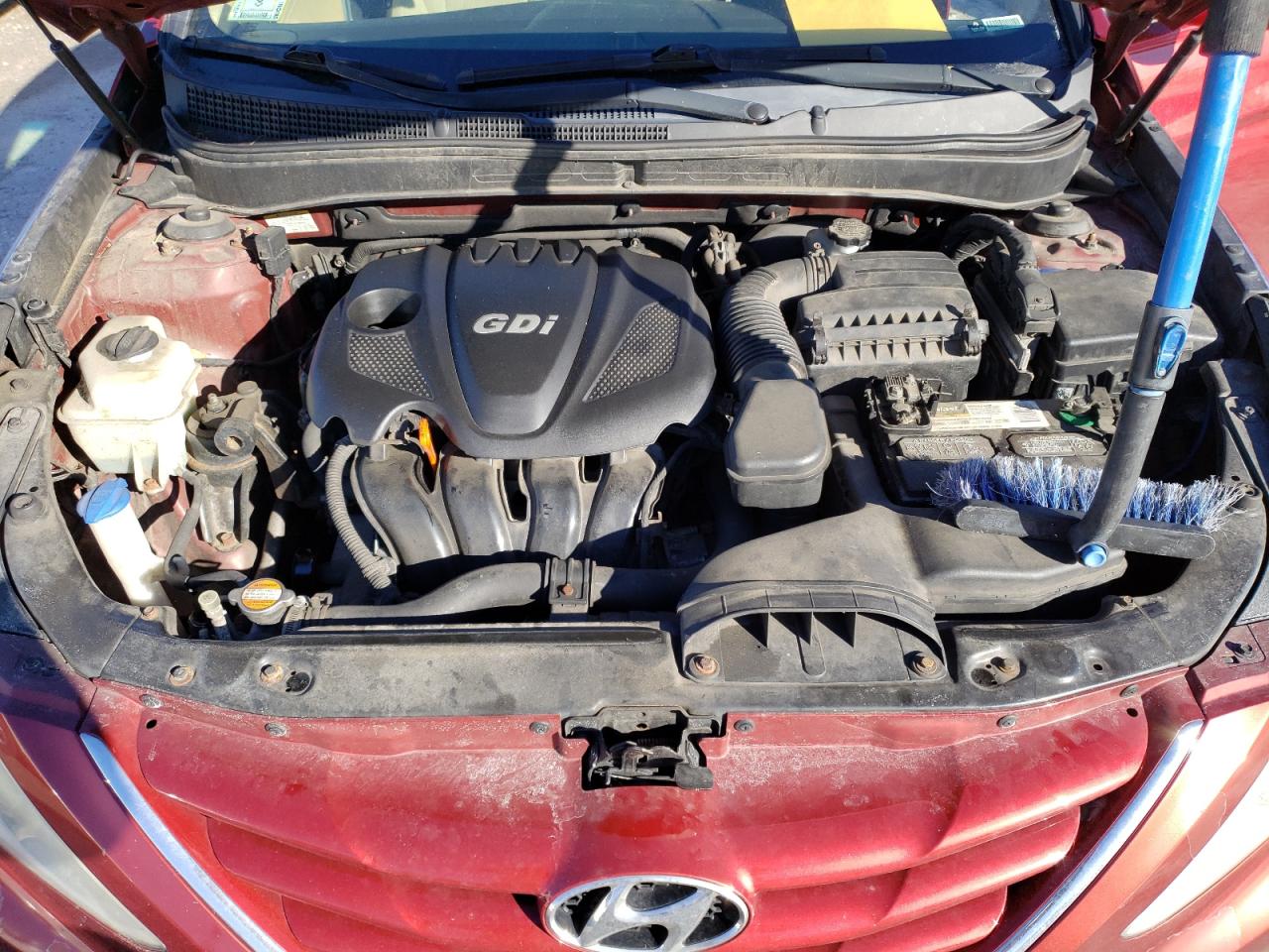 2012 Hyundai Sonata - Image 11