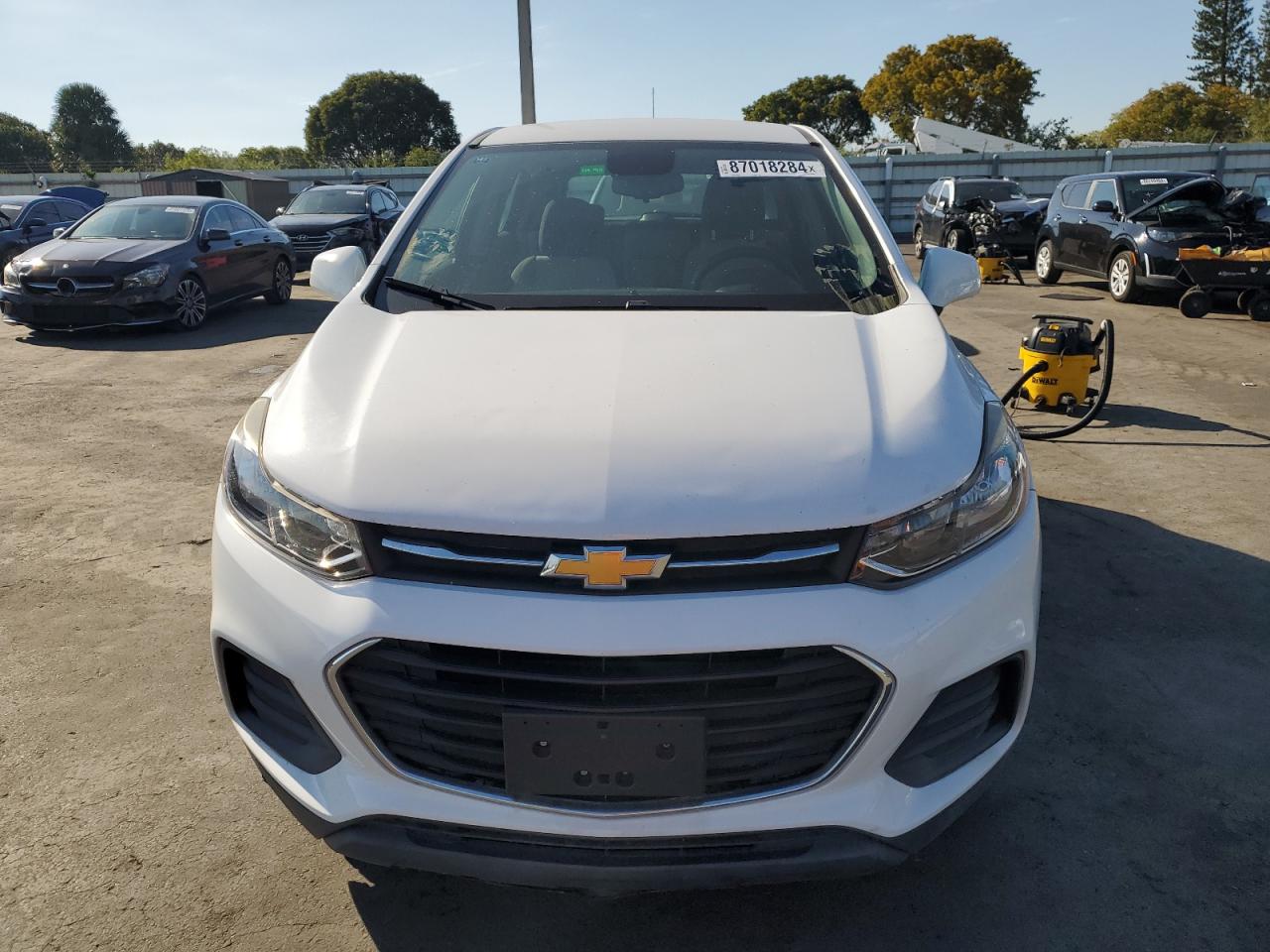 VIN 3GNCJKSB5HL265099 2017 CHEVROLET TRAX no.5