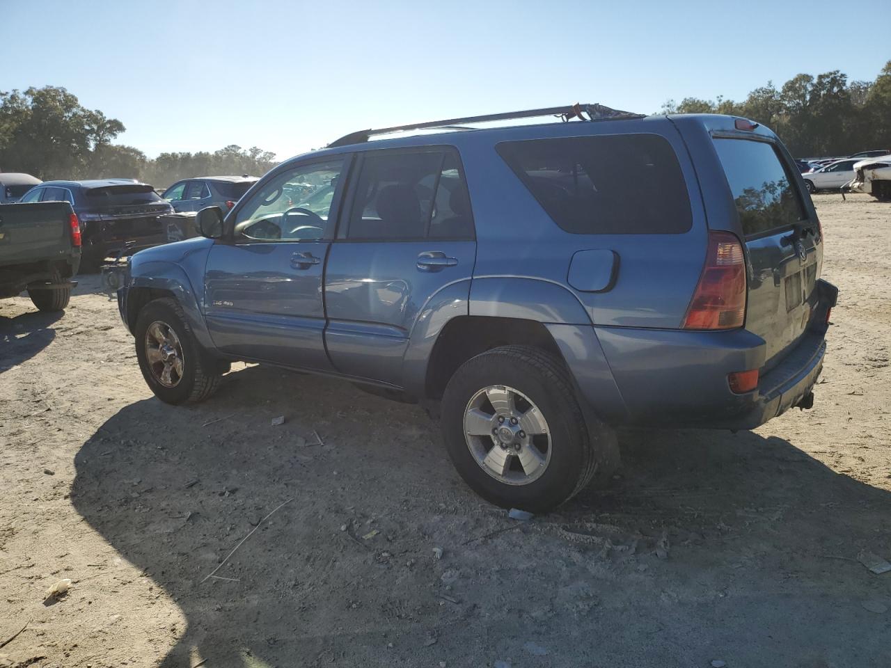 2004 Toyota 4Runner - Image 2