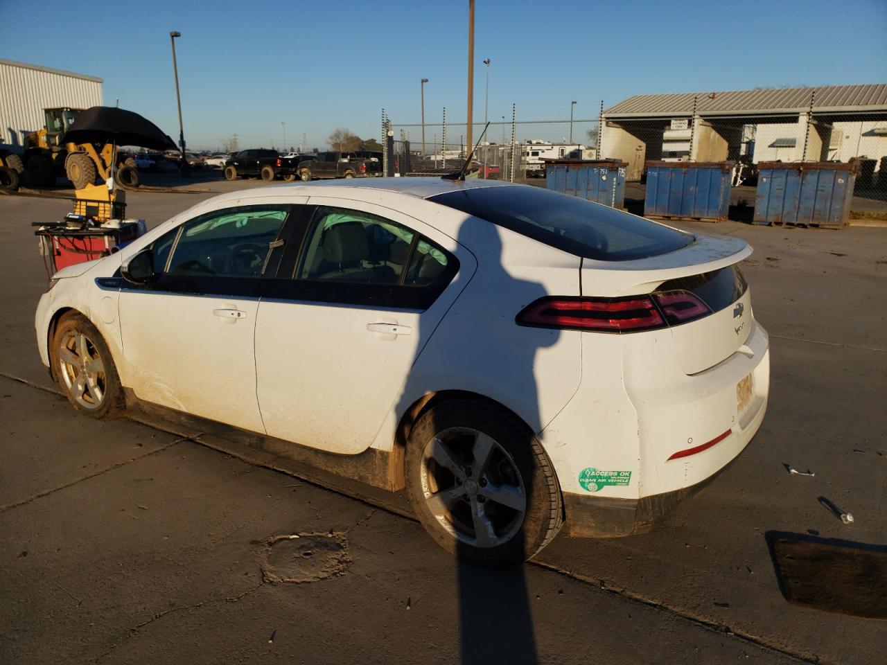 2014 Chevrolet Volt - Image 2