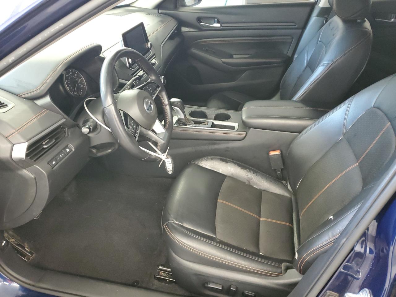 2021 Nissan Altima - Image 7