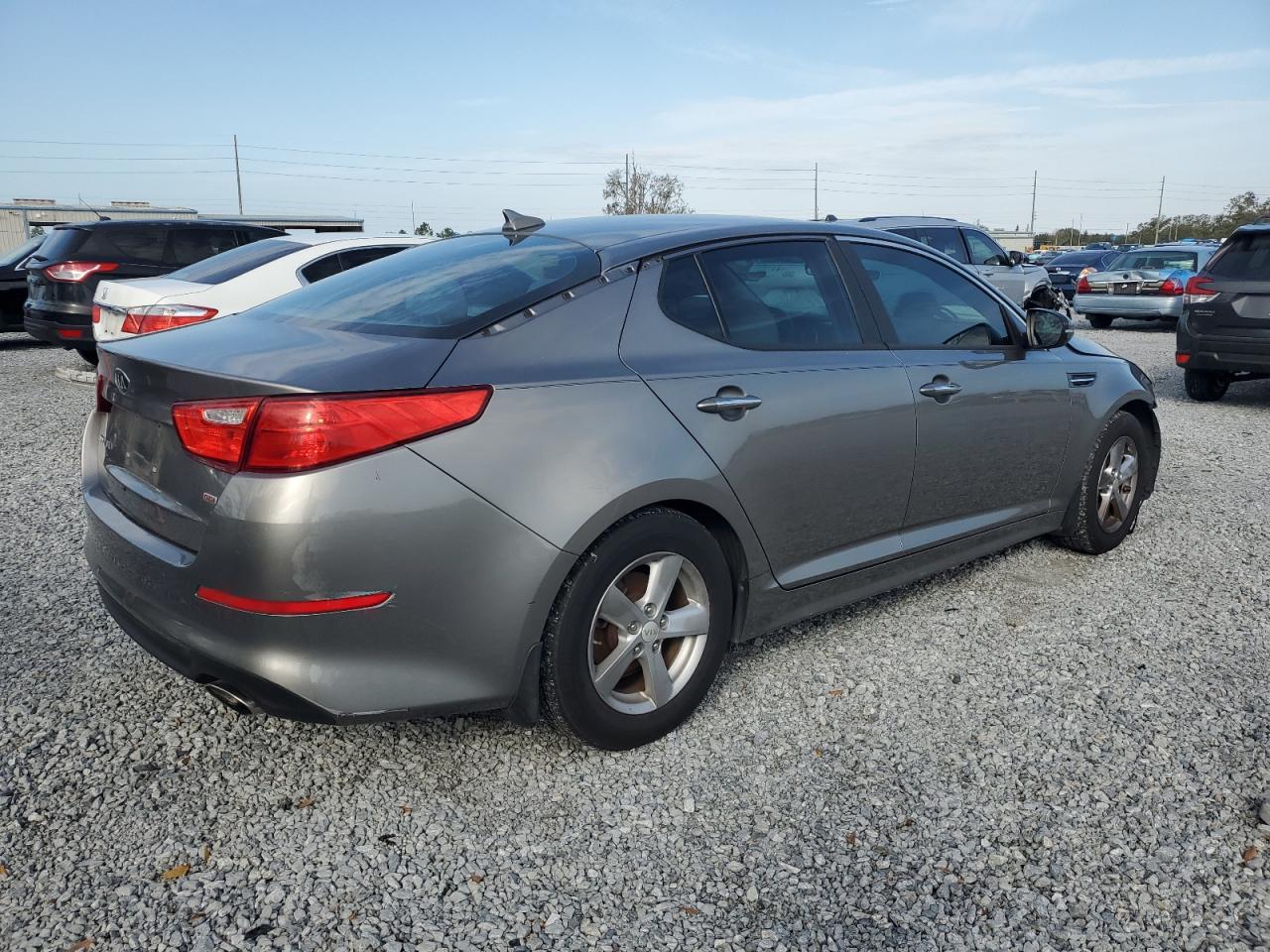 VIN 5XXGM4A71FG384996 2015 KIA OPTIMA no.3