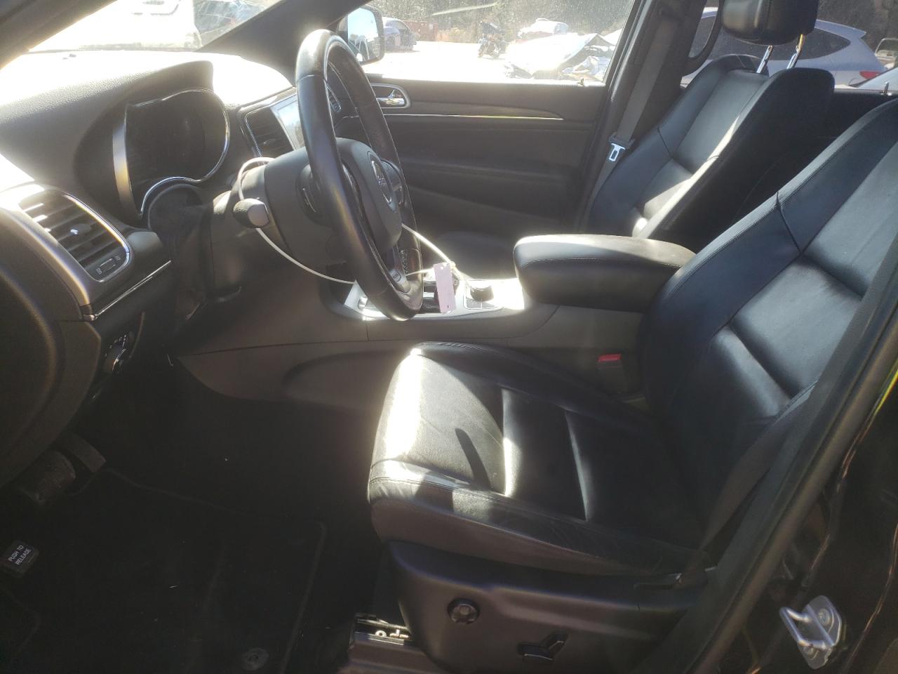 2019 Jeep Grand Cherokee - Image 7