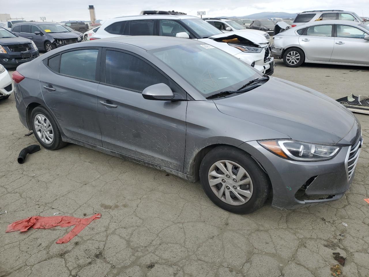 2018 Hyundai Elantra - Image 4