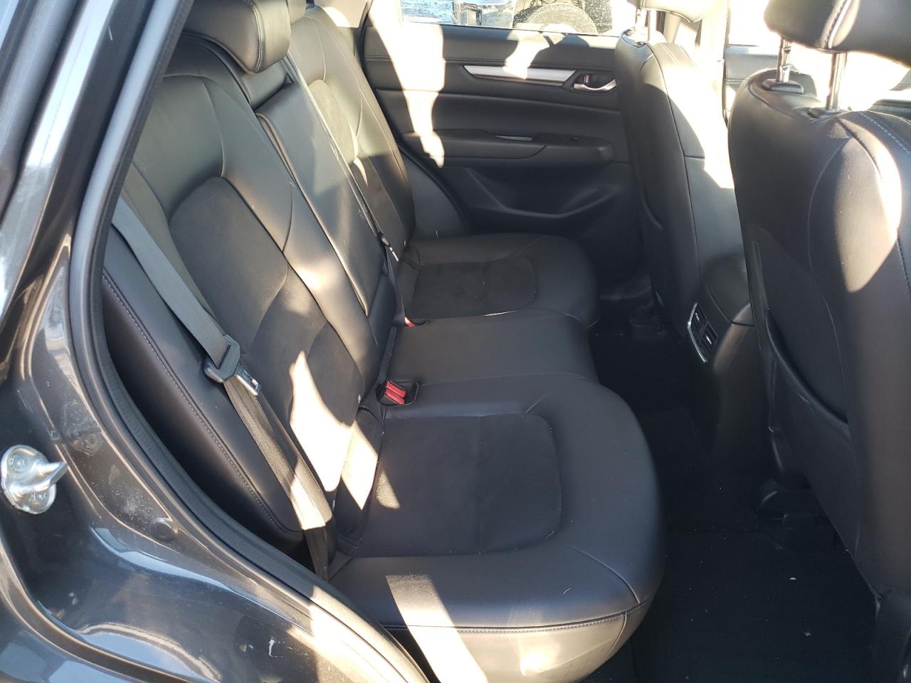 2017 Mazda CX-5 - Image 10