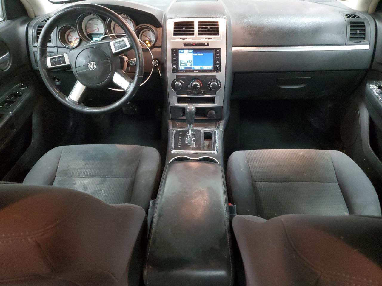 2010 Dodge Charger - Image 8