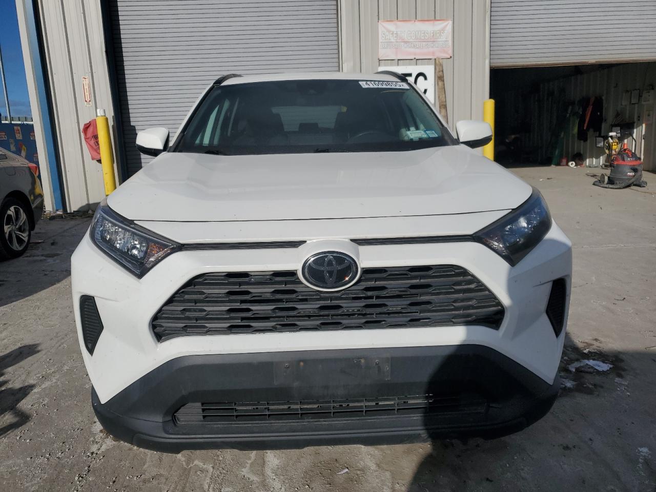 VIN 2T3G1RFV8KW047181 2019 TOYOTA RAV4 no.5