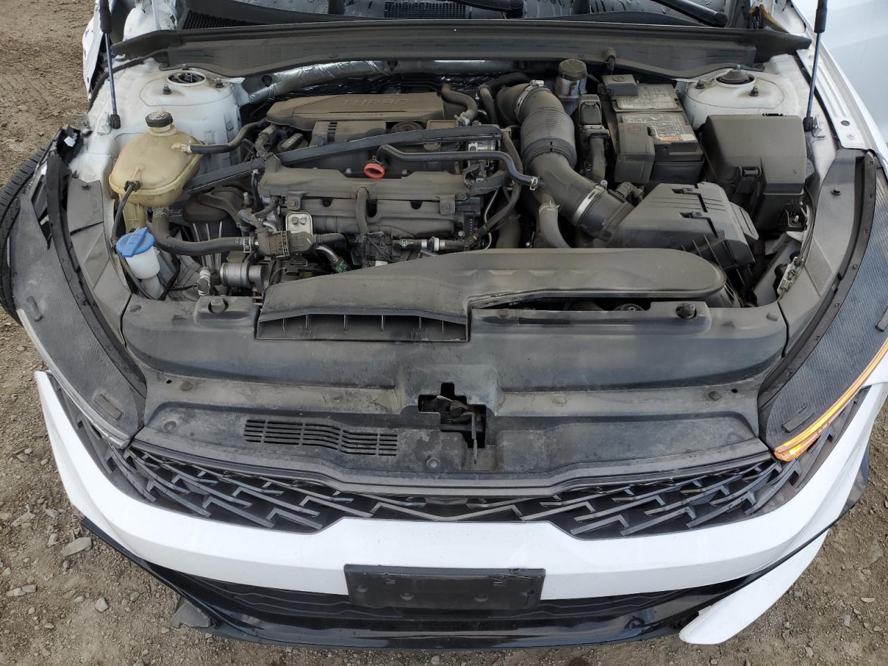 2021 Kia K5 - Image 11