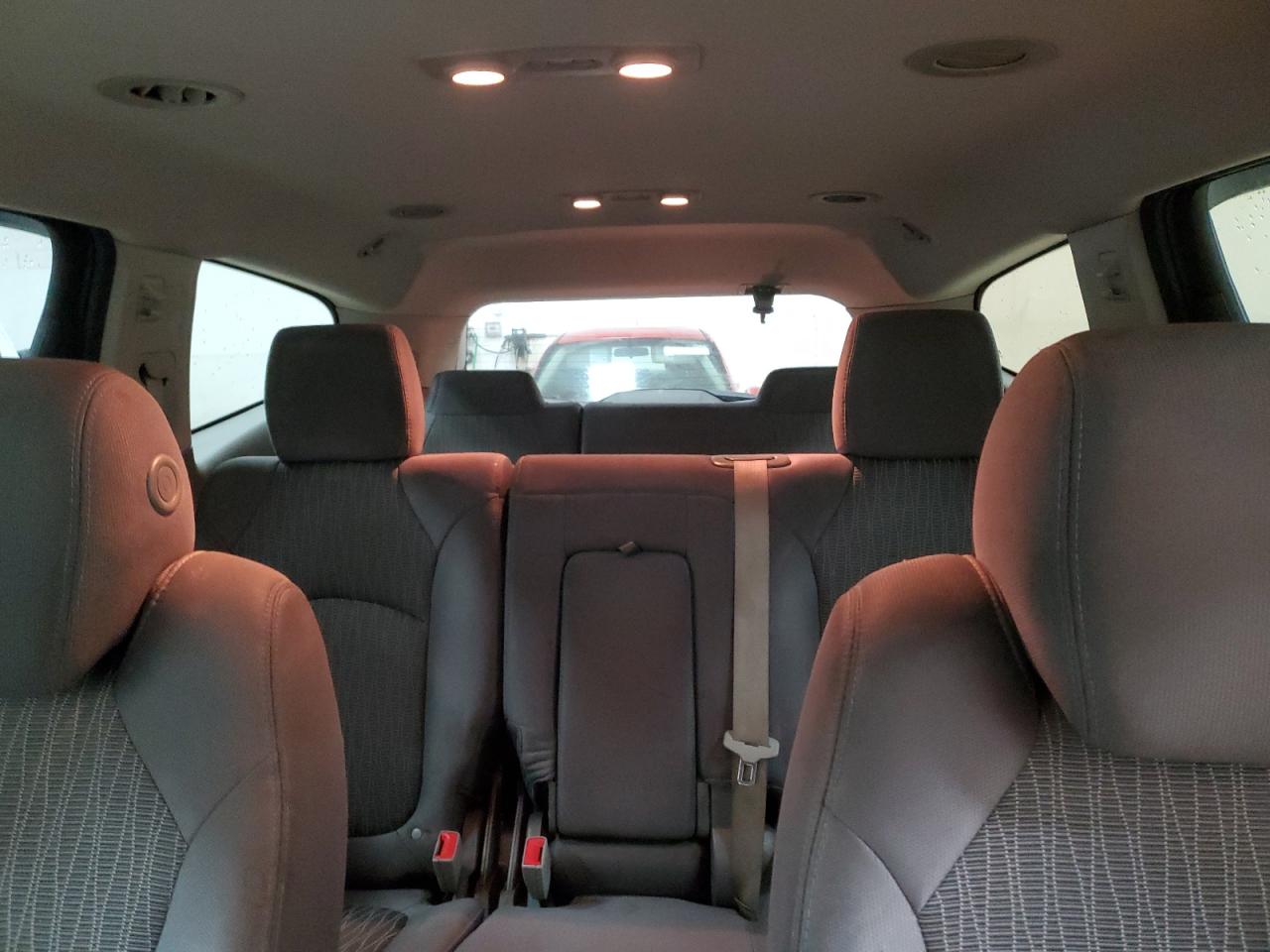 2016 Chevrolet Traverse - Image 10