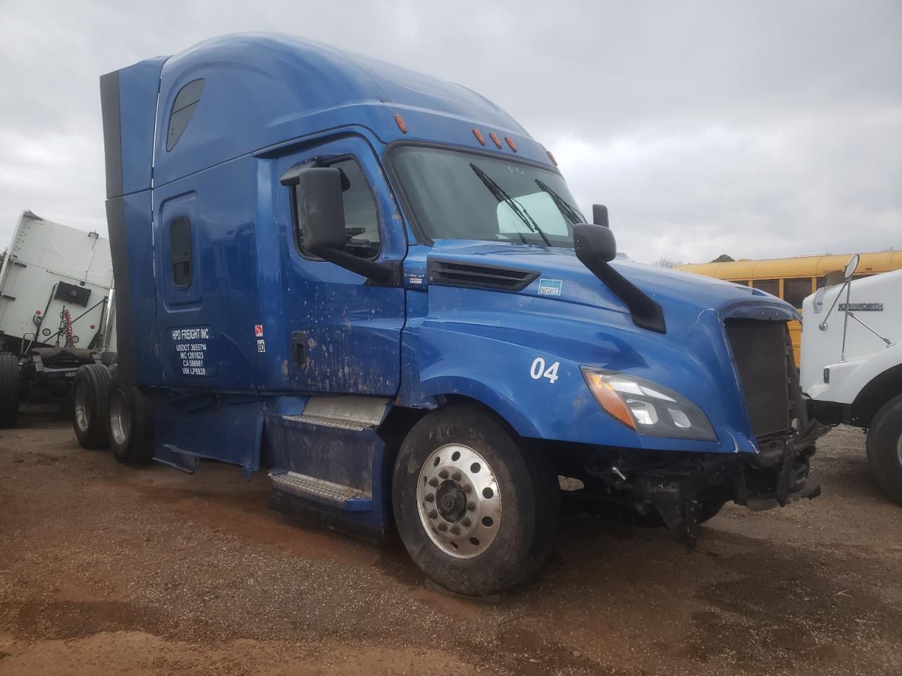 2020 Freightliner Cascadia 126 for Sale in Mocksville, NC - All Over