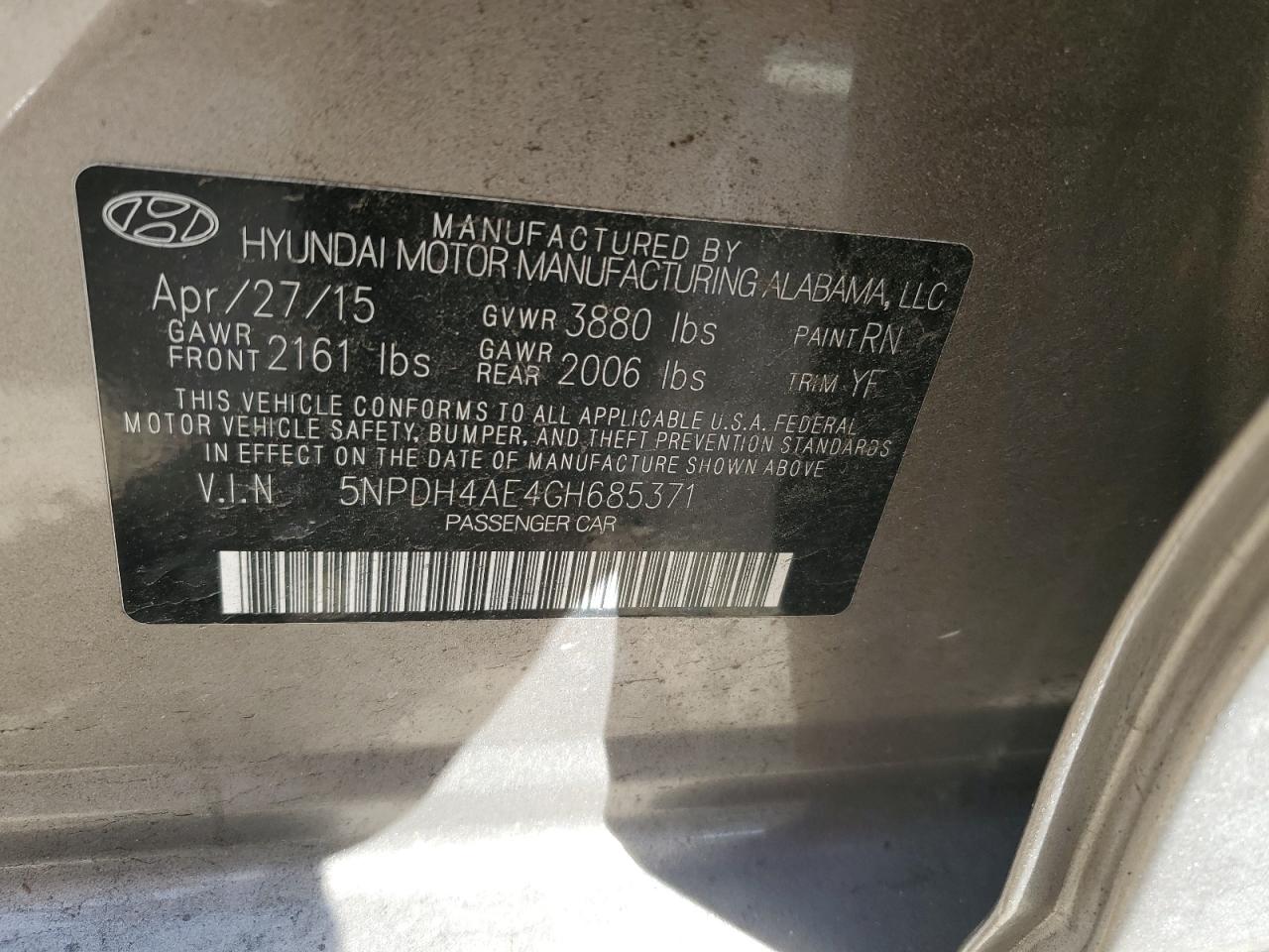 2016 Hyundai Elantra - Image 12