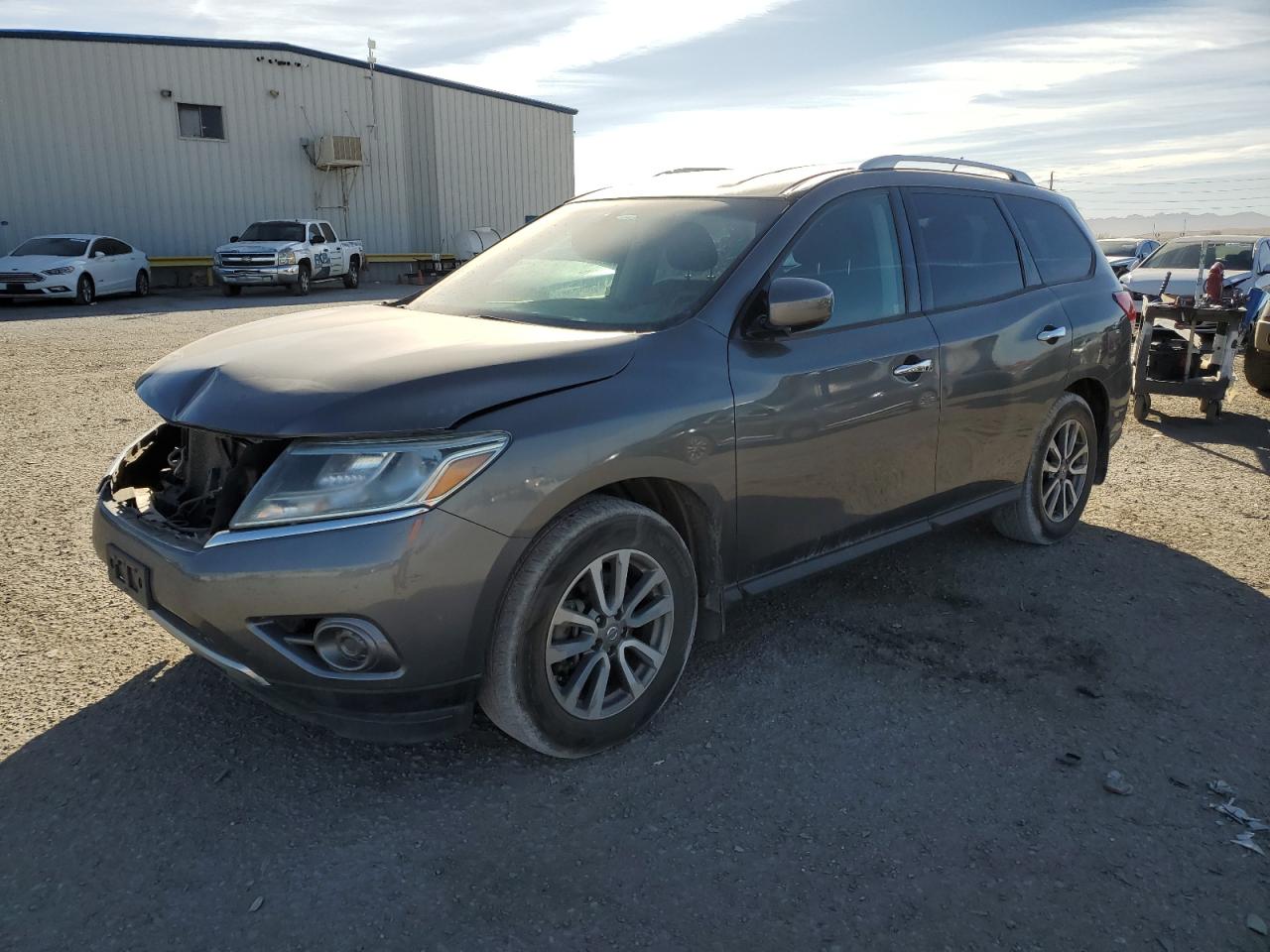 2015 Nissan Pathfinder - Image 1