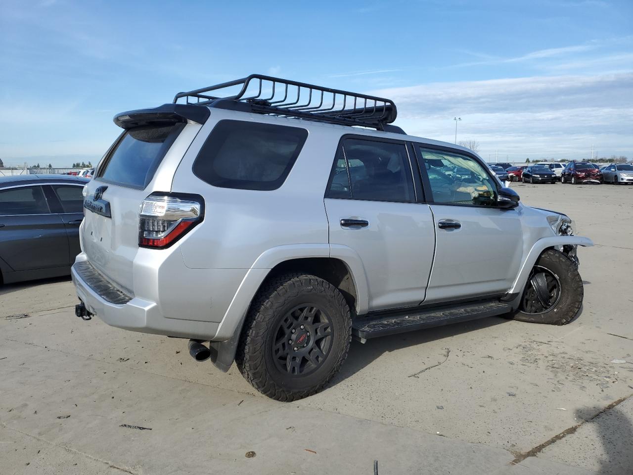 2021 Toyota 4Runner - Image 3
