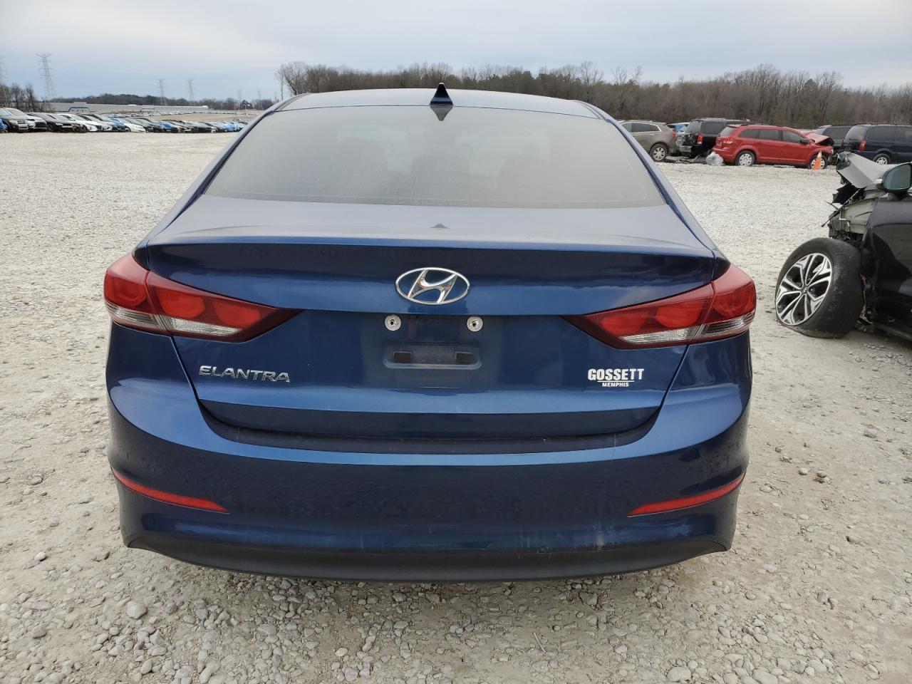 2018 Hyundai Elantra - Image 6