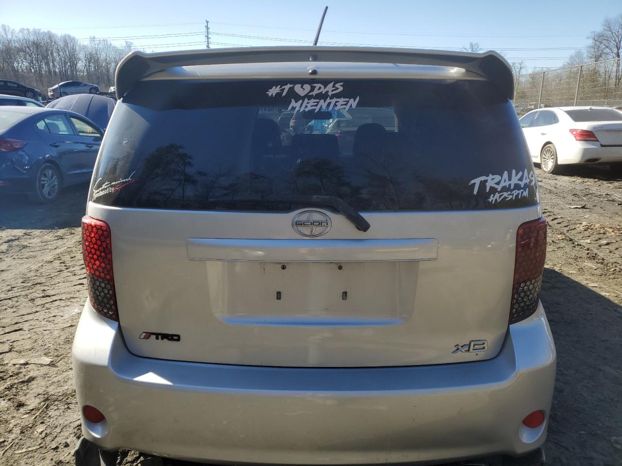 2012 Toyota xB - Image 6