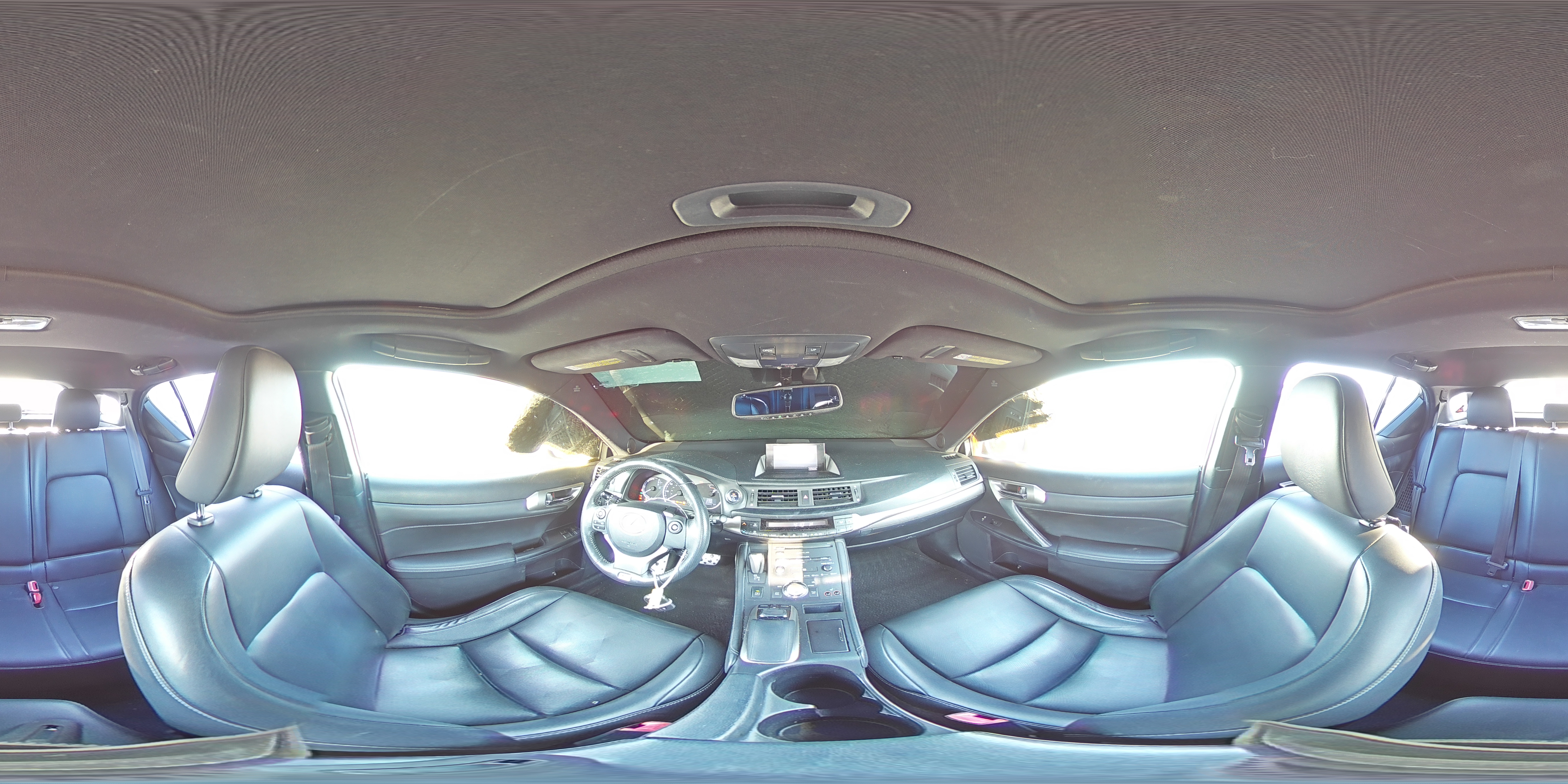 2015 Lexus CT - Image 12