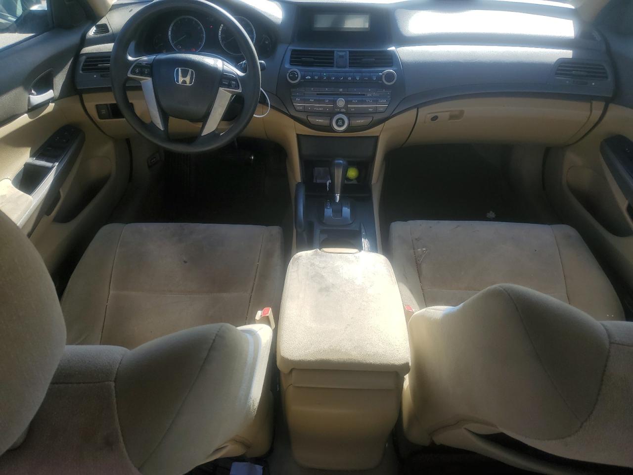 2010 Honda Accord - Image 8