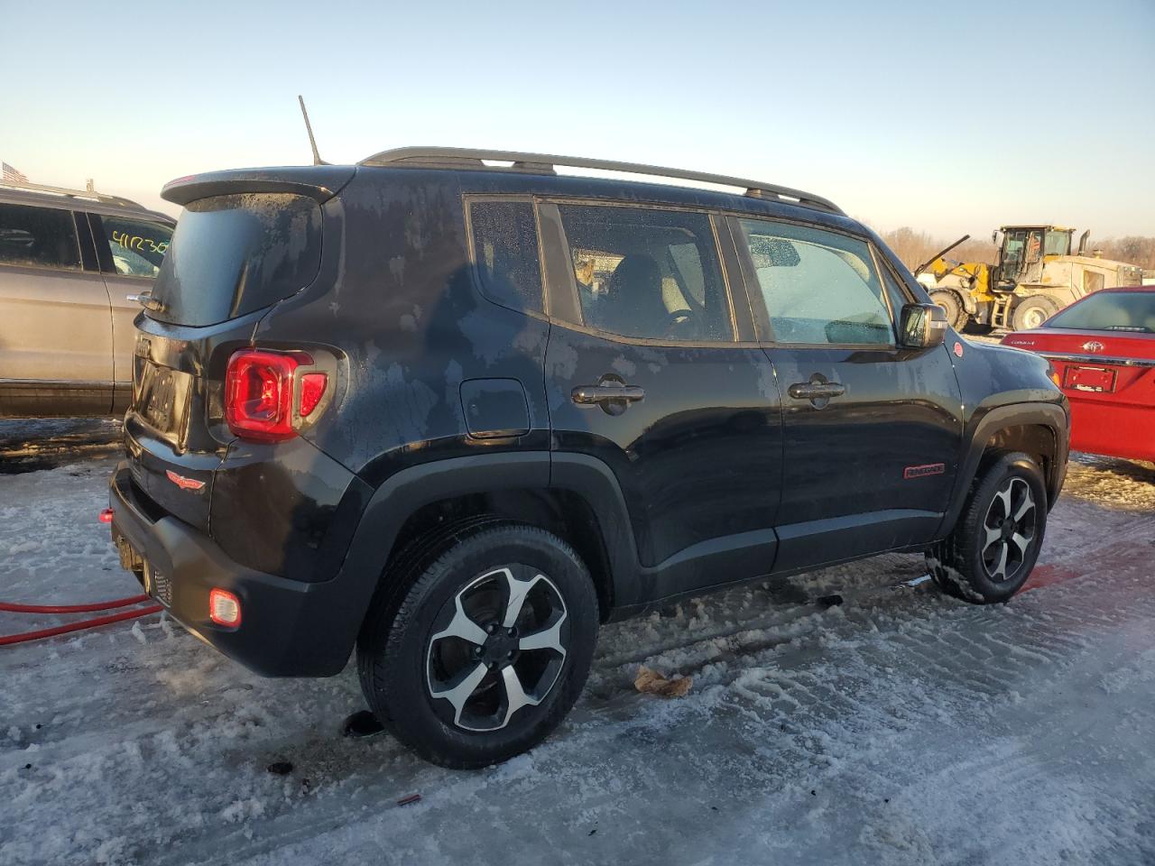 2019 Jeep Renegade - Image 3