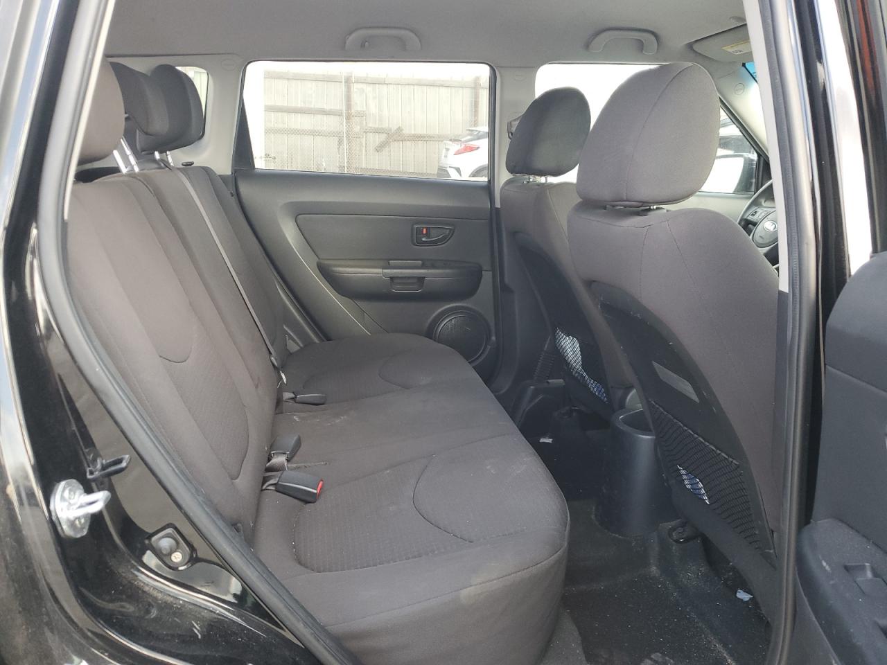 2013 Kia Soul - Image 11