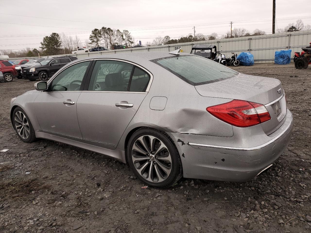 2012 Hyundai Genesis - Image 2