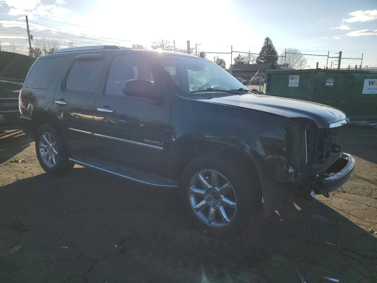 2012 GMC Yukon - Image 4