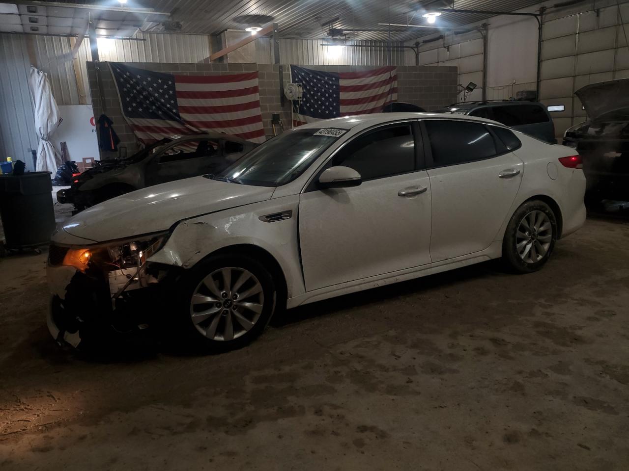 2016 Kia Optima - Image 1