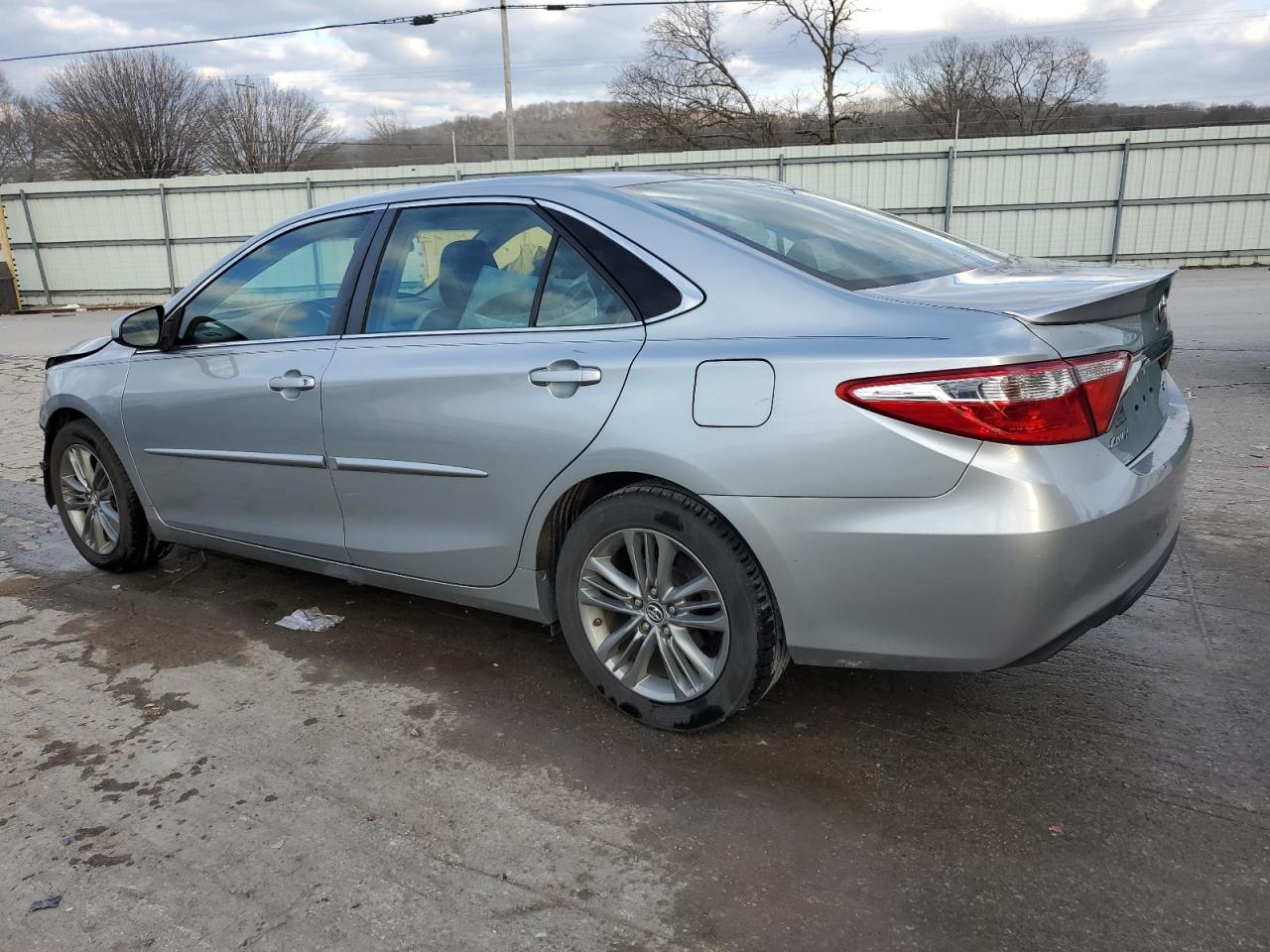 2015 Toyota Camry - Image 2