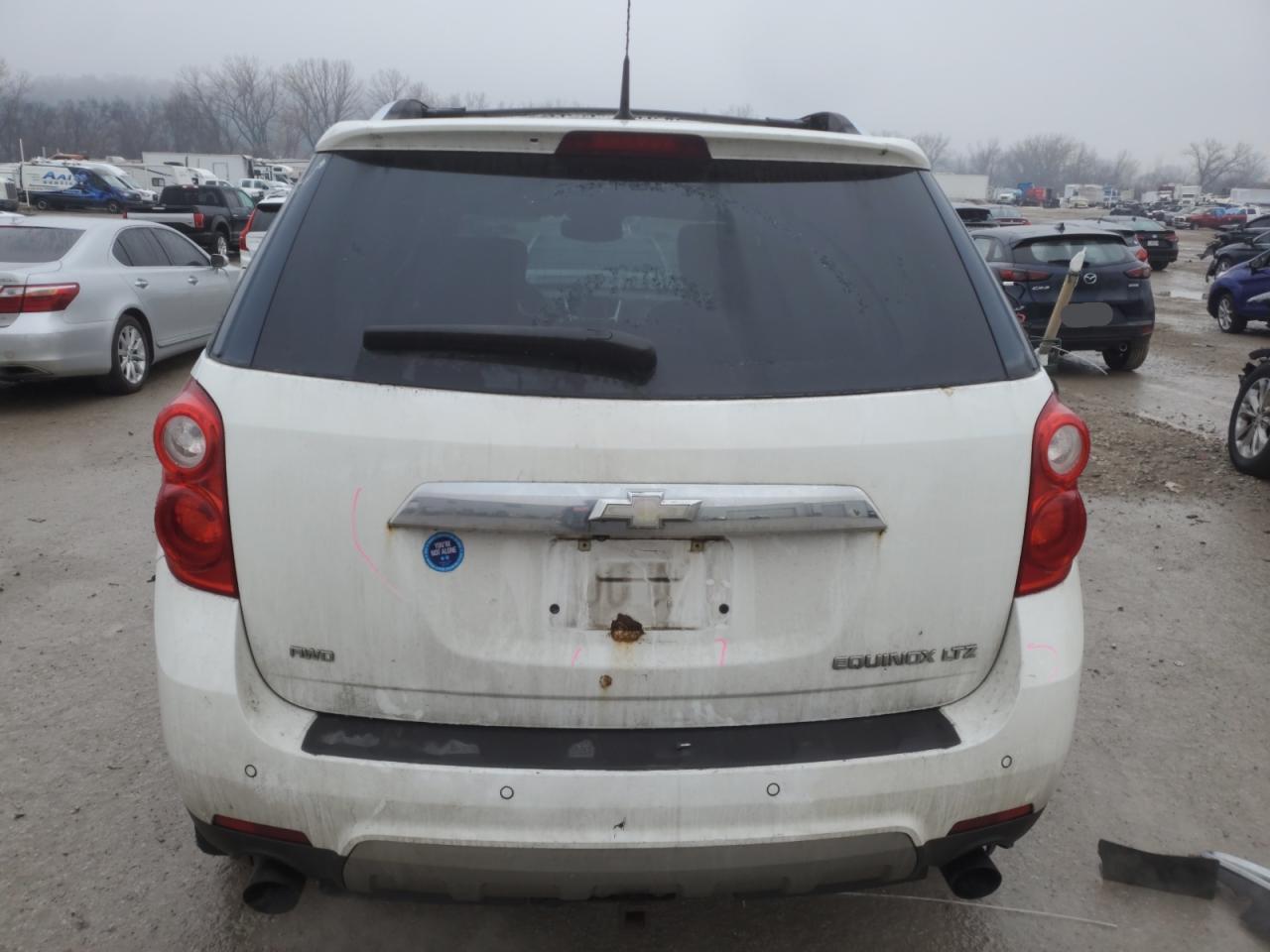 2010 Chevrolet Equinox - Image 6