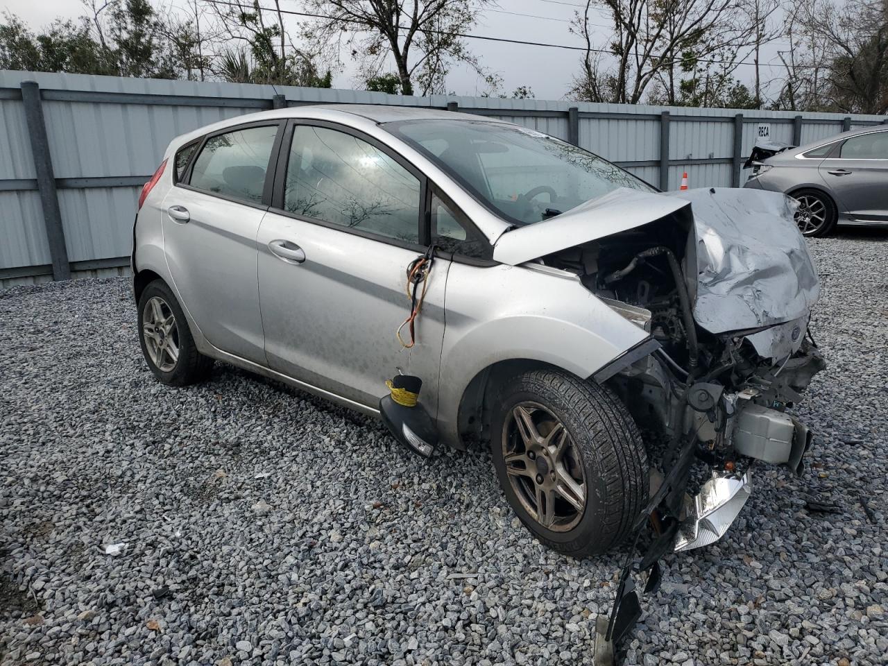 2019 Ford Fiesta - Image 4