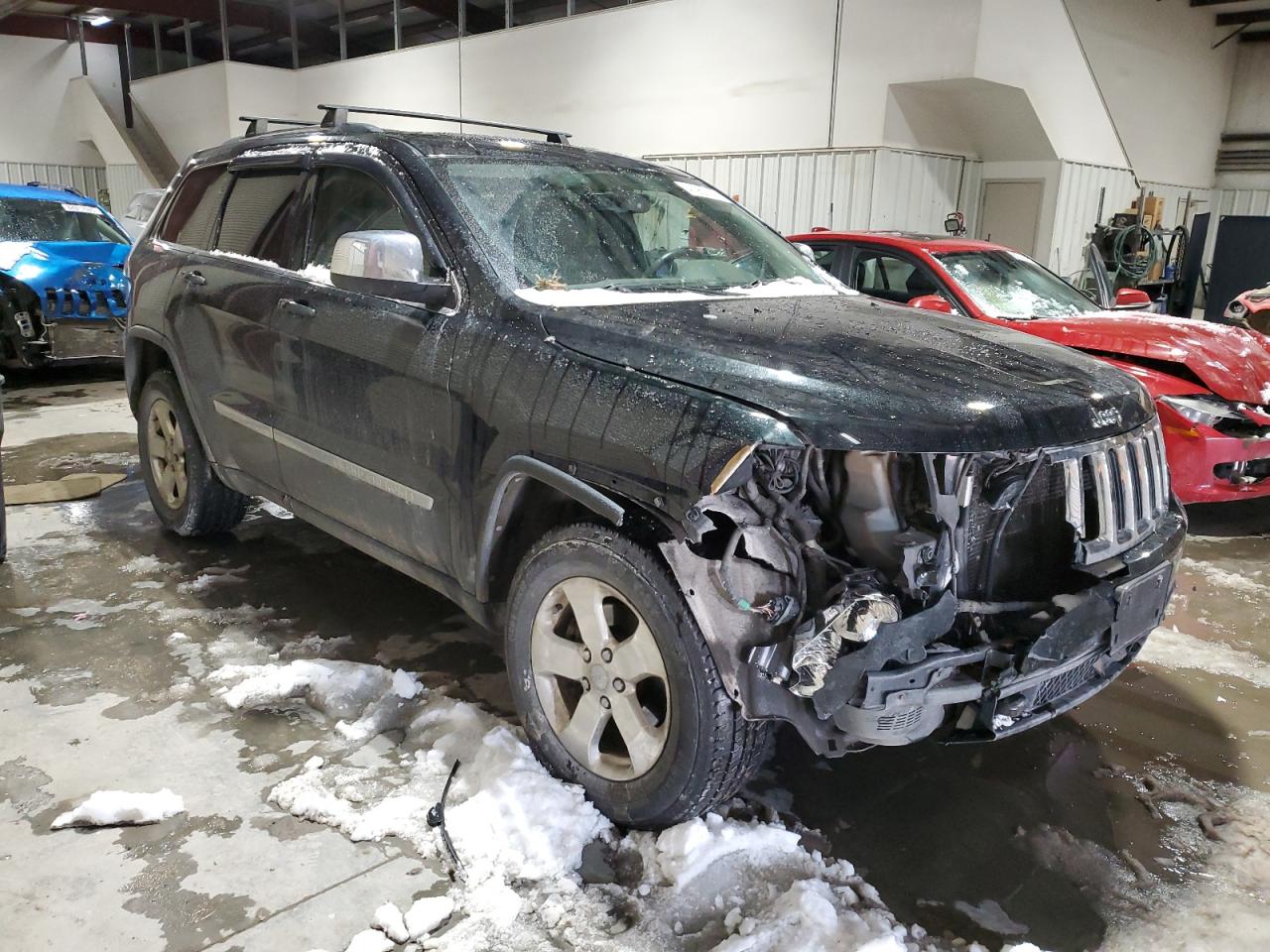 2013 Jeep Grand Cherokee - Image 4