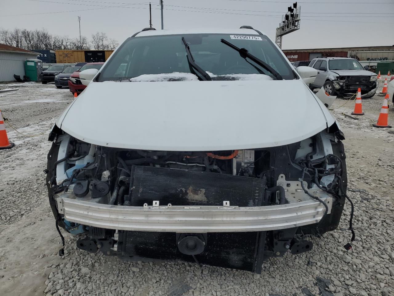 2019 Chrysler Pacifica - Image 5