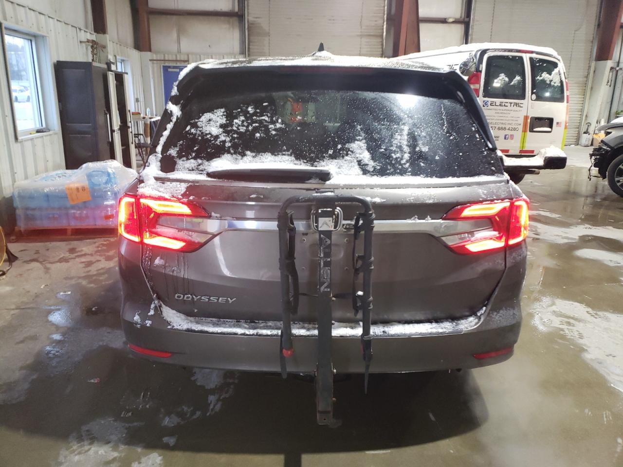 2018 Honda Odyssey - Image 6
