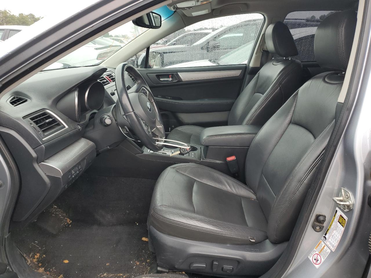 2015 Subaru Outback - Image 7