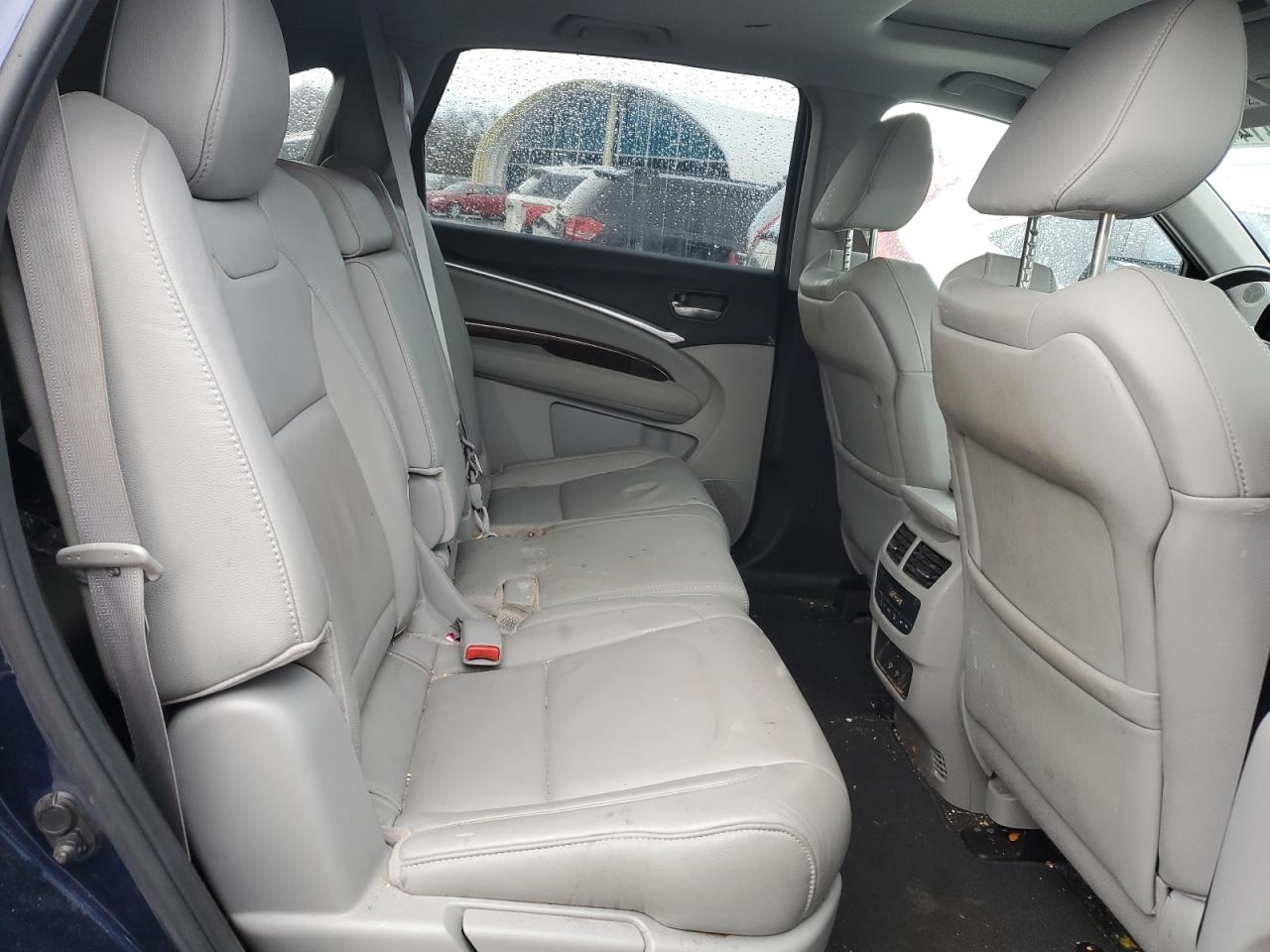 2018 Acura MDX - Image 11
