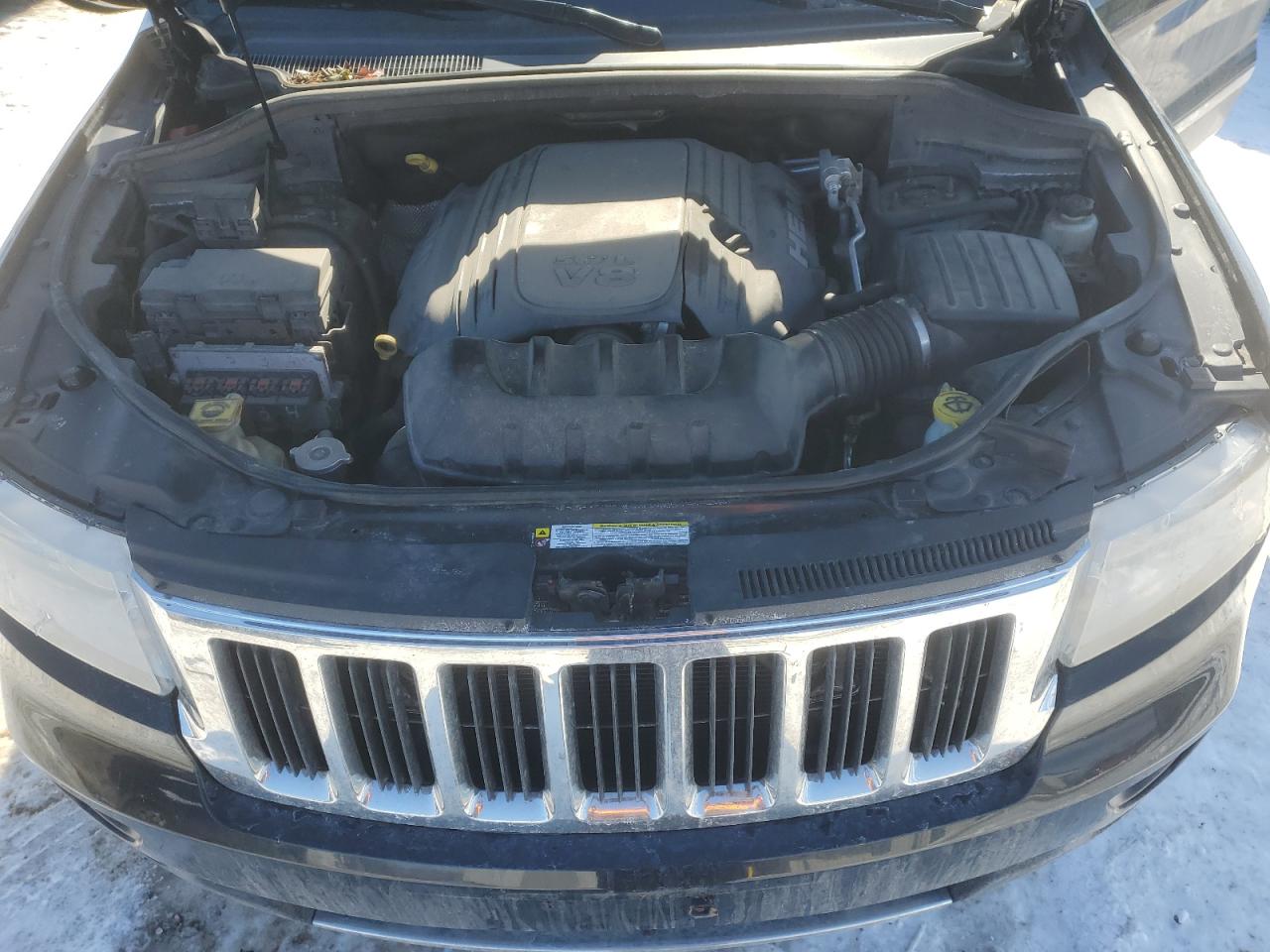 2012 Jeep Grand Cherokee - Image 12