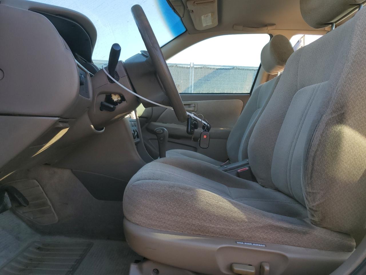 2000 Toyota Camry - Image 7