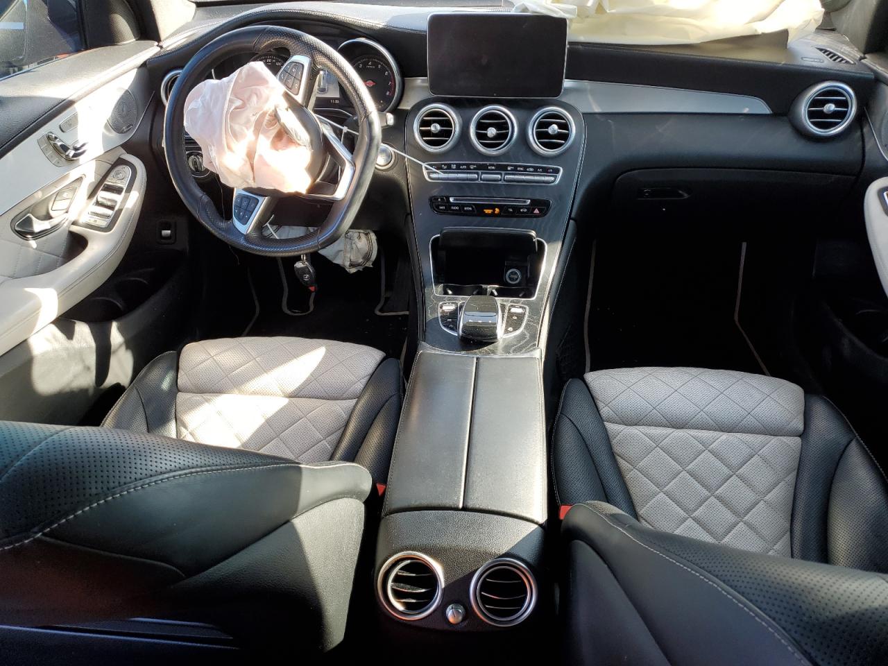 2018 Mercedes-Benz GLC - Image 8