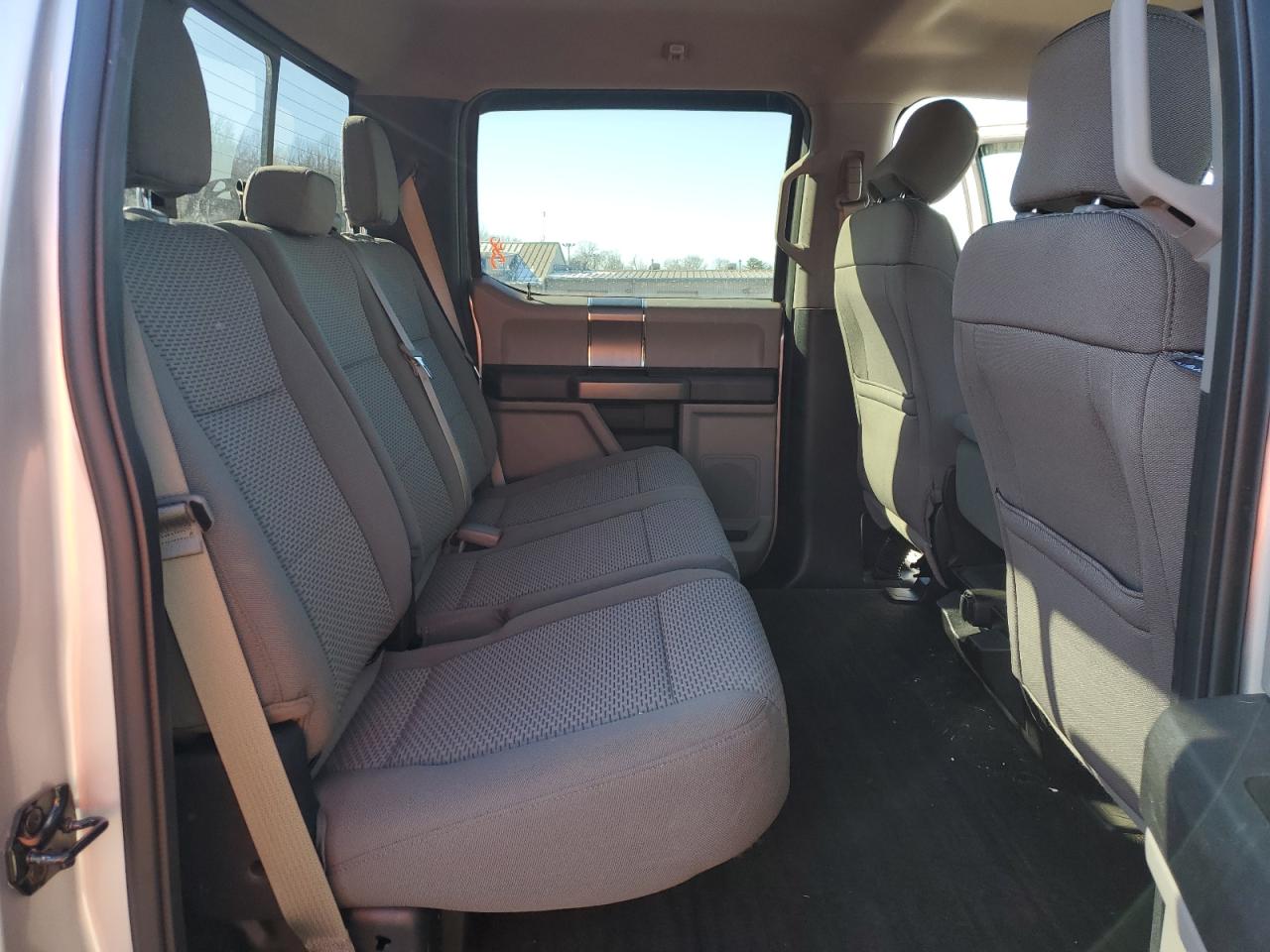 2017 Ford F-150 - Image 10