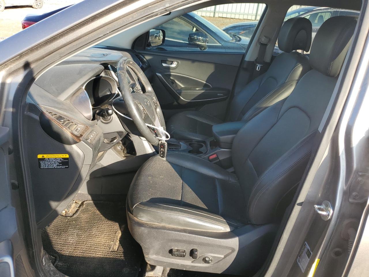 2017 Hyundai Santa Fe - Image 7