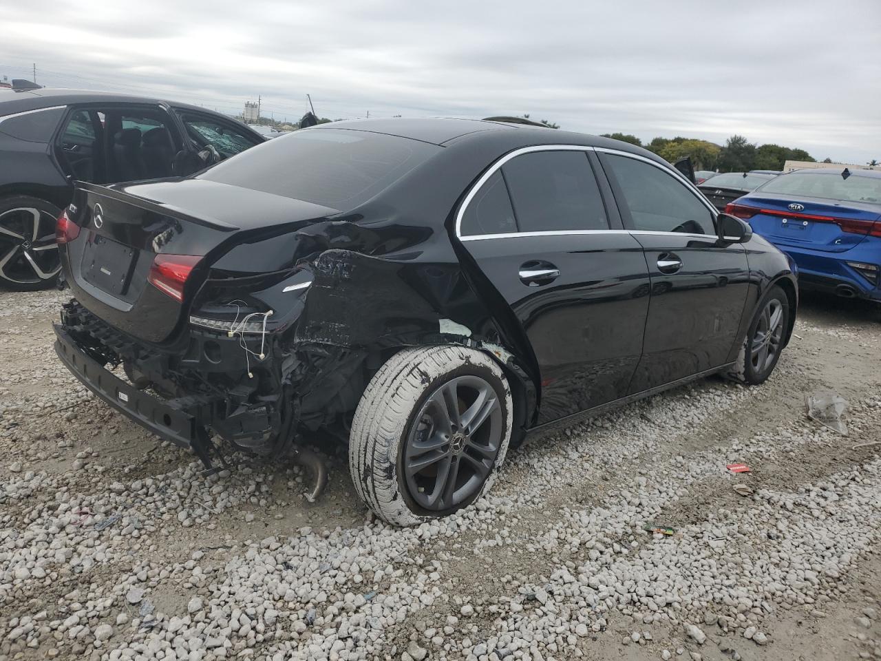 2020 Mercedes-Benz A-klasse - Image 3